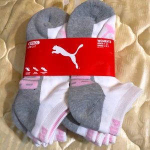 Women’s Puma Socks